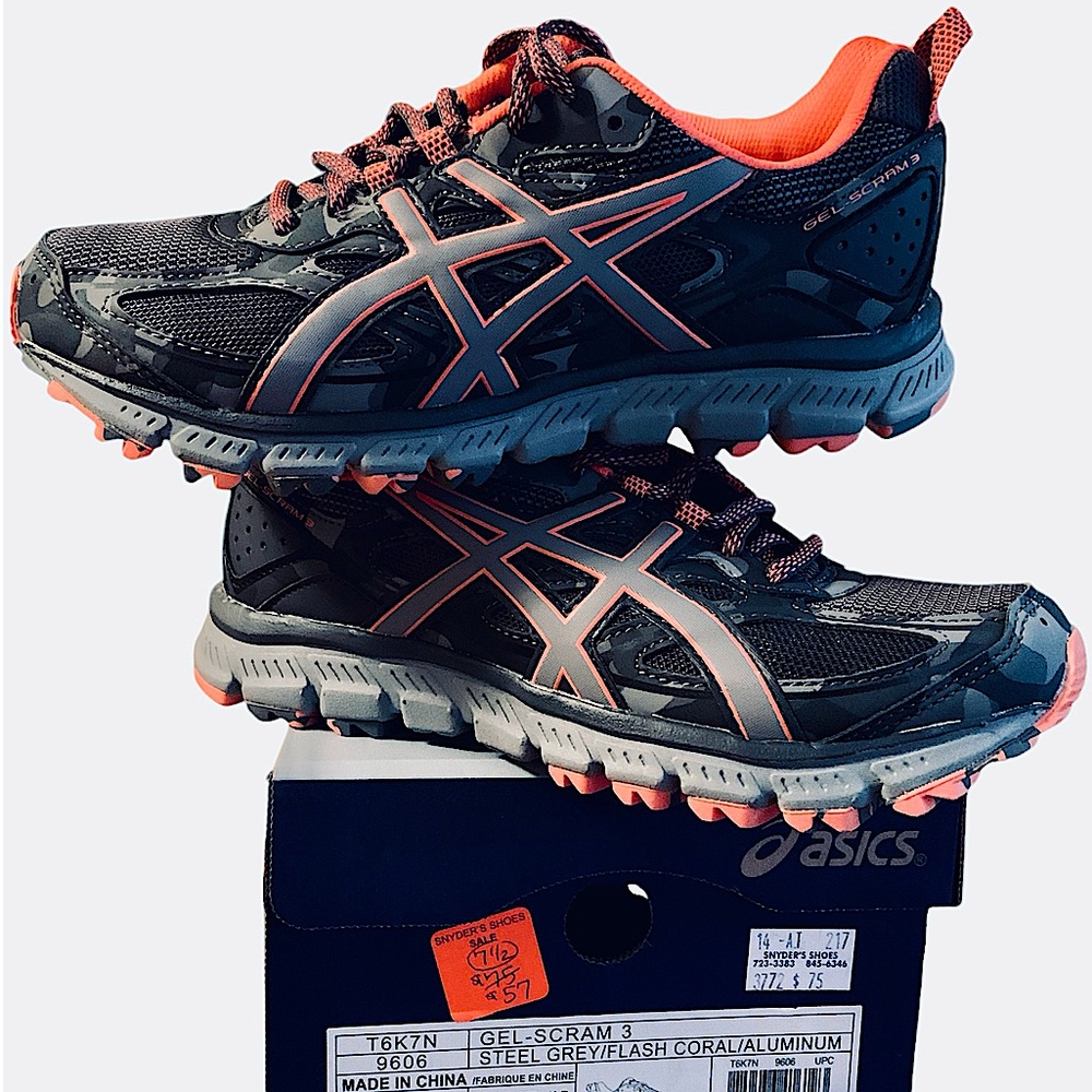 NWT ASICS shoes